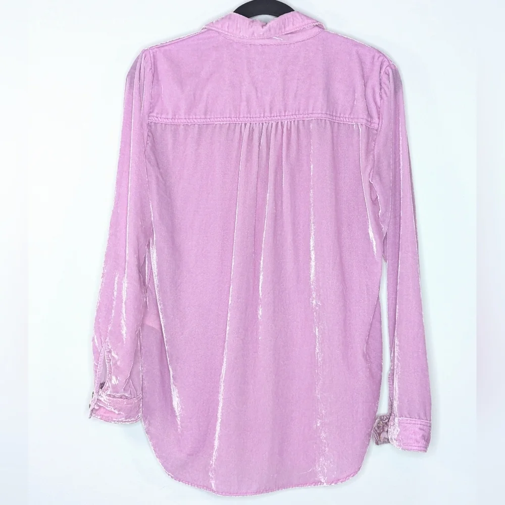 Pilcro Mara Relaxed Velvet Long Sleeve Button Down Shirt Pink 4 - Picture 3 of 7
